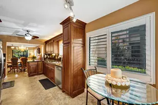 2210 SW 92nd Ter, Davie, FL 33324 - Photo 33