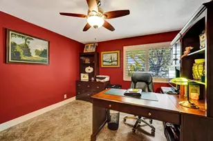 2210 SW 92nd Ter, Davie, FL 33324 - Photo 45