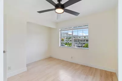 299 SW 7th Street #2060, Boca Raton, FL 33432 - Photo 9