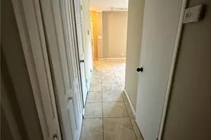 5614 Blueberry Ct, Lauderhill, FL 33313 - Photo 25