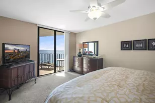 5420 N Ocean Dr, Riviera Beach, FL 33404 - Photo 11