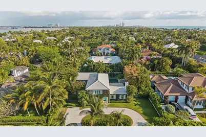 255 El Pueblo Way, Palm Beach, FL 33480 - Photo 5
