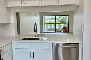 6962 Briarlake Cir, Palm Beach Gardens, FL 33418 - Photo 5