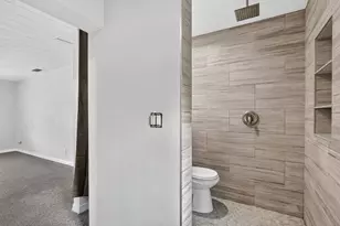 820 SE 13th St, Stuart, FL 34994 - Photo 17