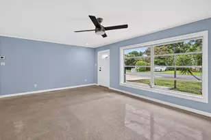 820 SE 13th St, Stuart, FL 34994 - Photo 7