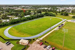 820 SE 13th St, Stuart, FL 34994 - Photo 31