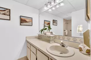 405 N Laurel Dr, Margate, FL 33063 - Photo 35