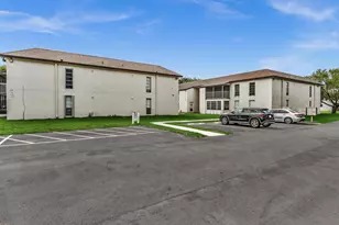 405 N Laurel Dr, Margate, FL 33063 - Photo 47