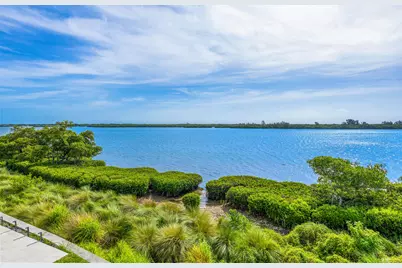 4832 S Harbor Drive, Vero Beach, FL 32967 - Photo 3