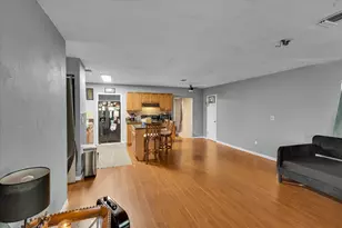 308 NW 27th St, Wilton Manors, FL 33311 - Photo 9