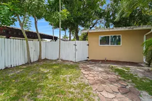 308 NW 27th St, Wilton Manors, FL 33311 - Photo 25