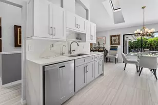 13 St Giles Rd, Palm Beach Gardens, FL 33418 - Photo 13