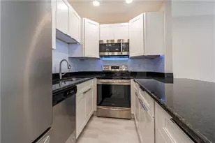 628 NE 8th Ave, Fort Lauderdale, FL 33304 - Photo 5