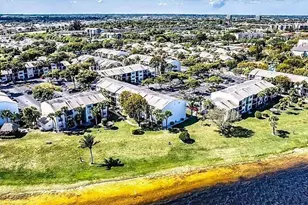708 Executive Center Dr, West Palm Beach, FL 33401 - Photo 9