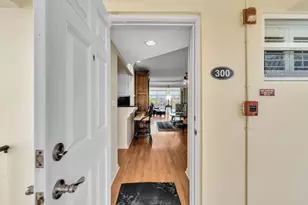 14 Colonial Club Dr, Boynton Beach, FL 33435 - Photo 5