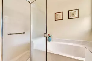 5819 Grand Harbour Cir, Boynton Beach, FL 33437 - Photo 25