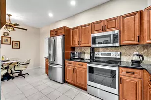 5819 Grand Harbour Cir, Boynton Beach, FL 33437 - Photo 5