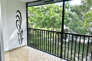 6061 N Falls Cir Dr, Lauderhill, FL 33319 - Photo 25