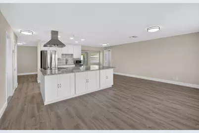 2081 SW 13th Terrace, Boynton Beach, FL 33426 - Photo 5