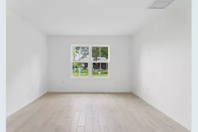 1068 SW Mataro Avenue, Port Saint Lucie, FL 34953 - Photo 23