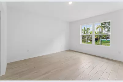 1068 SW Mataro Avenue, Port Saint Lucie, FL 34953 - Photo 21
