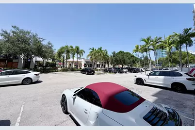 2775 NE 187th Street #505, Miami, FL 33180 - Photo 27