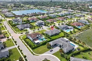 2010 Meadows Dr, Davie, FL 33324 - Photo 45