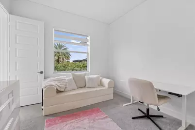 2010 Meadows Drive, Davie, FL 33324 - Photo 13