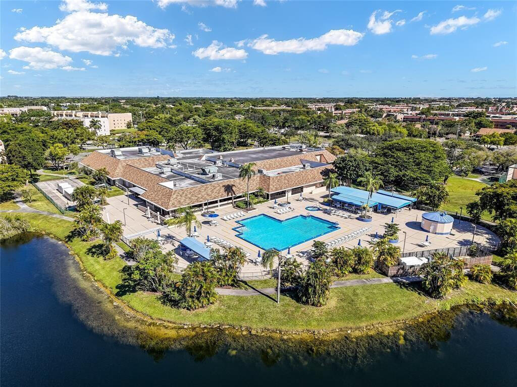9881 Sunrise Lakes Blvd #104 - 9881 Sunrise Lakes Blvd #104, Sunrise, FL 33322 Luxury Property | Jose Angel Pina