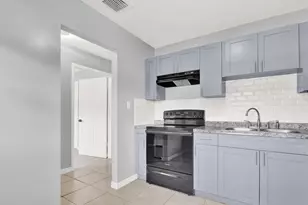 3208 Louisiana Ave, Fort Pierce, FL 34947 - Photo 11