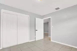 3208 Louisiana Ave, Fort Pierce, FL 34947 - Photo 9