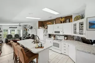 4432 SE Sweetwood Way, Stuart, FL 34997 - Photo 5