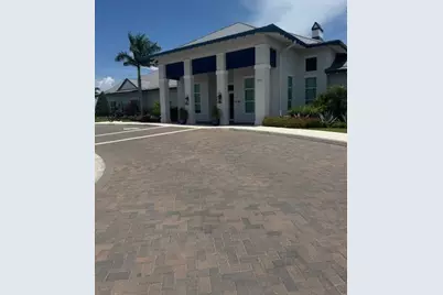 1545 SE Crosswood Way, Port Saint Lucie, FL 34984 - Photo 9