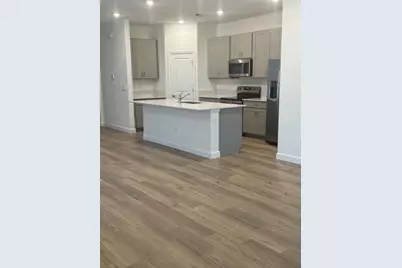 1545 SE Crosswood Way, Port Saint Lucie, FL 34984 - Photo 3