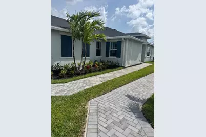 1545 SE Crosswood Way, Port Saint Lucie, FL 34984 - Photo 1