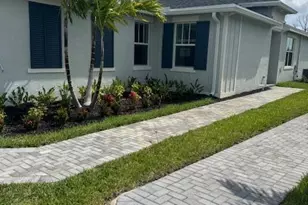 1545 SE Crosswood Wy, Port Saint Lucie, FL 34984 - Photo 1