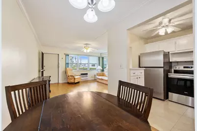 200 Horizons W #106, Boynton Beach, FL 33435 - Photo 7