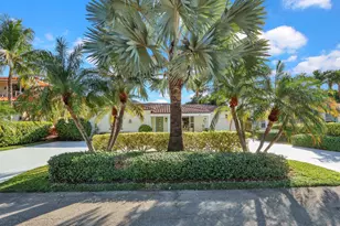 324 Blossom Ln, West Palm Beach, FL 33404 - Photo 1