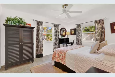 324 Blossom Lane, West Palm Beach, FL 33404 - Photo 17