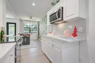 230 Seacrest Ln, Delray Beach, FL 33444 - Photo 19