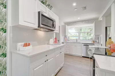 230 Seacrest Lane, Delray Beach, FL 33444 - Photo 15