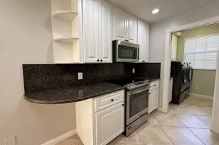 230 Fortuna Dr, Palm Beach Gardens, FL 33410 - Photo 13
