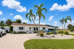 7686 SE Hilltop Terrace, Hobe Sound, FL 33455 - Photo 1