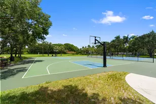 4217 Cherrywood Ct, Weston, FL 33331 - Photo 29