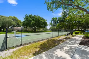 4217 Cherrywood Ct, Weston, FL 33331 - Photo 33