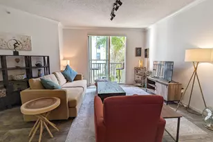 630 S Sapodilla Ave, West Palm Beach, FL 33401 - Photo 5