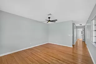 1547 W 10th St, Riviera Beach, FL 33404 - Photo 11