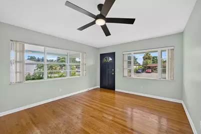 1547 W 10th Street, Riviera Beach, FL 33404 - Photo 13