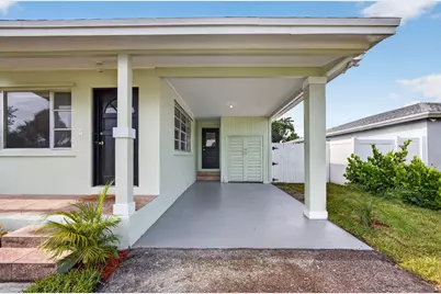 1547 W 10th Street, Riviera Beach, FL 33404 - Photo 7