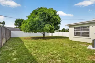 1547 W 10th St, Riviera Beach, FL 33404 - Photo 33